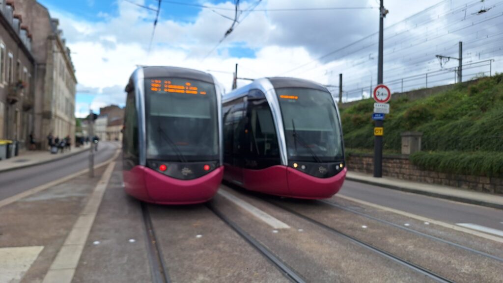 Dijon : Construire Dijon Autrement entre dans le débat sur la ligne T3 et dévoile son projet pour 2026